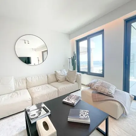 Apartamento 4 - 523 *