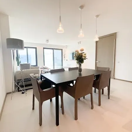 4 - 523 Apartamento Cannes