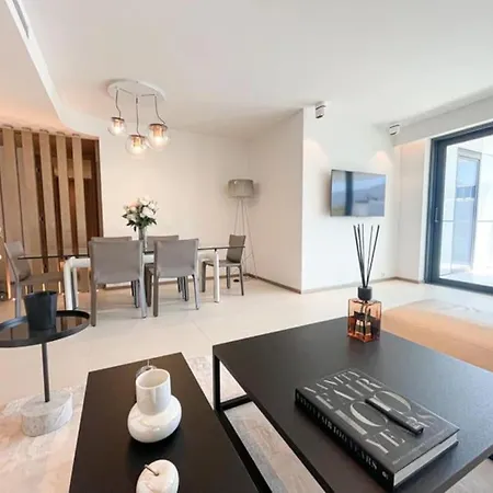 4 - 523 Apartamento Cannes